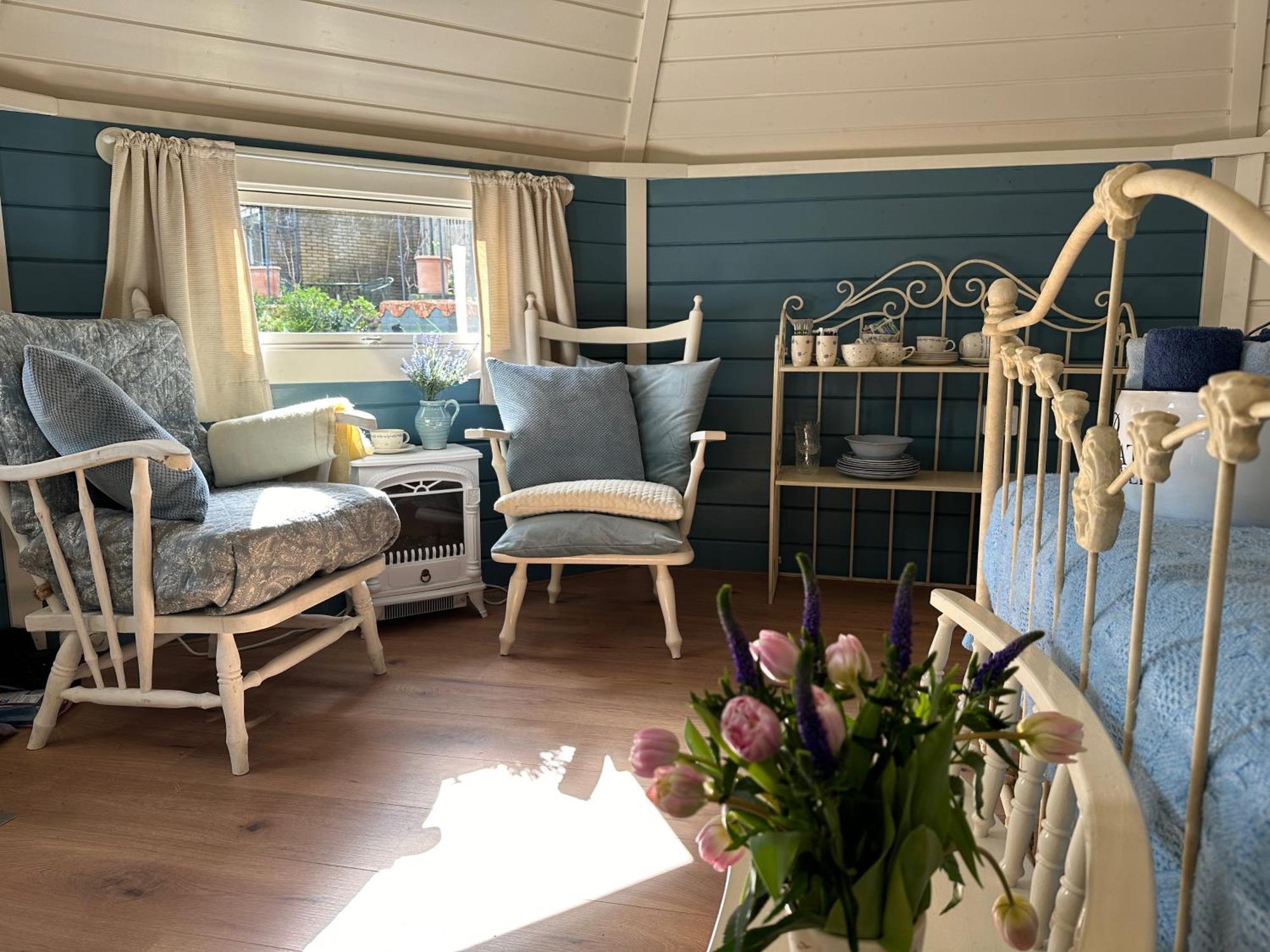 B&B Cosy Garden Alblasserdam Rum bild